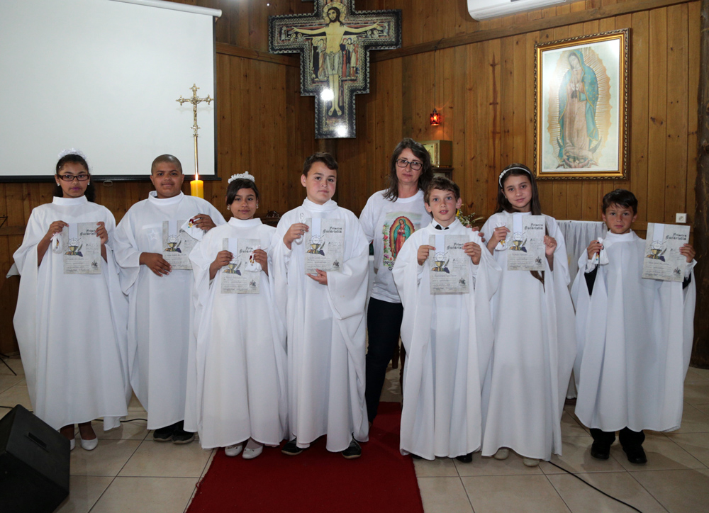 Primeira Eucaristia na Comunidade NS Guadalupe
