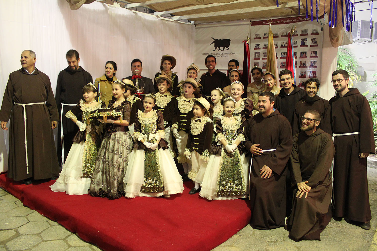 Último dia da novena! Veja as fotos