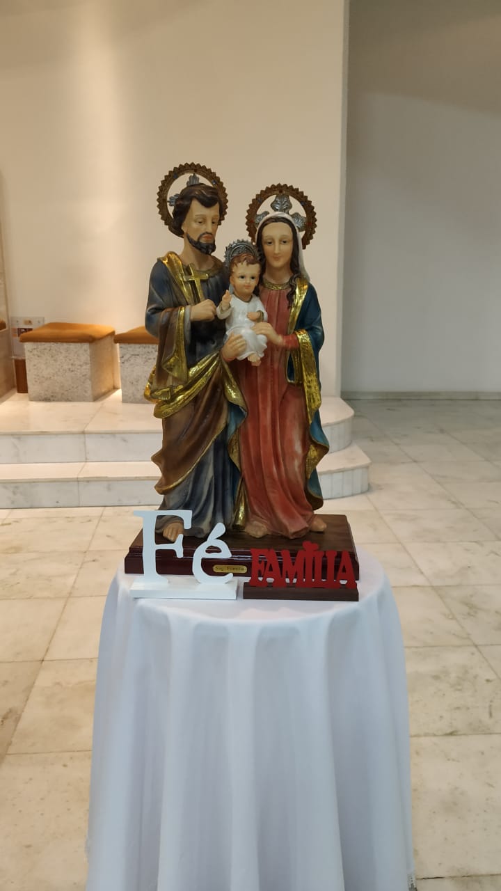Celebração pelas famílias na Paróquia da Trindade