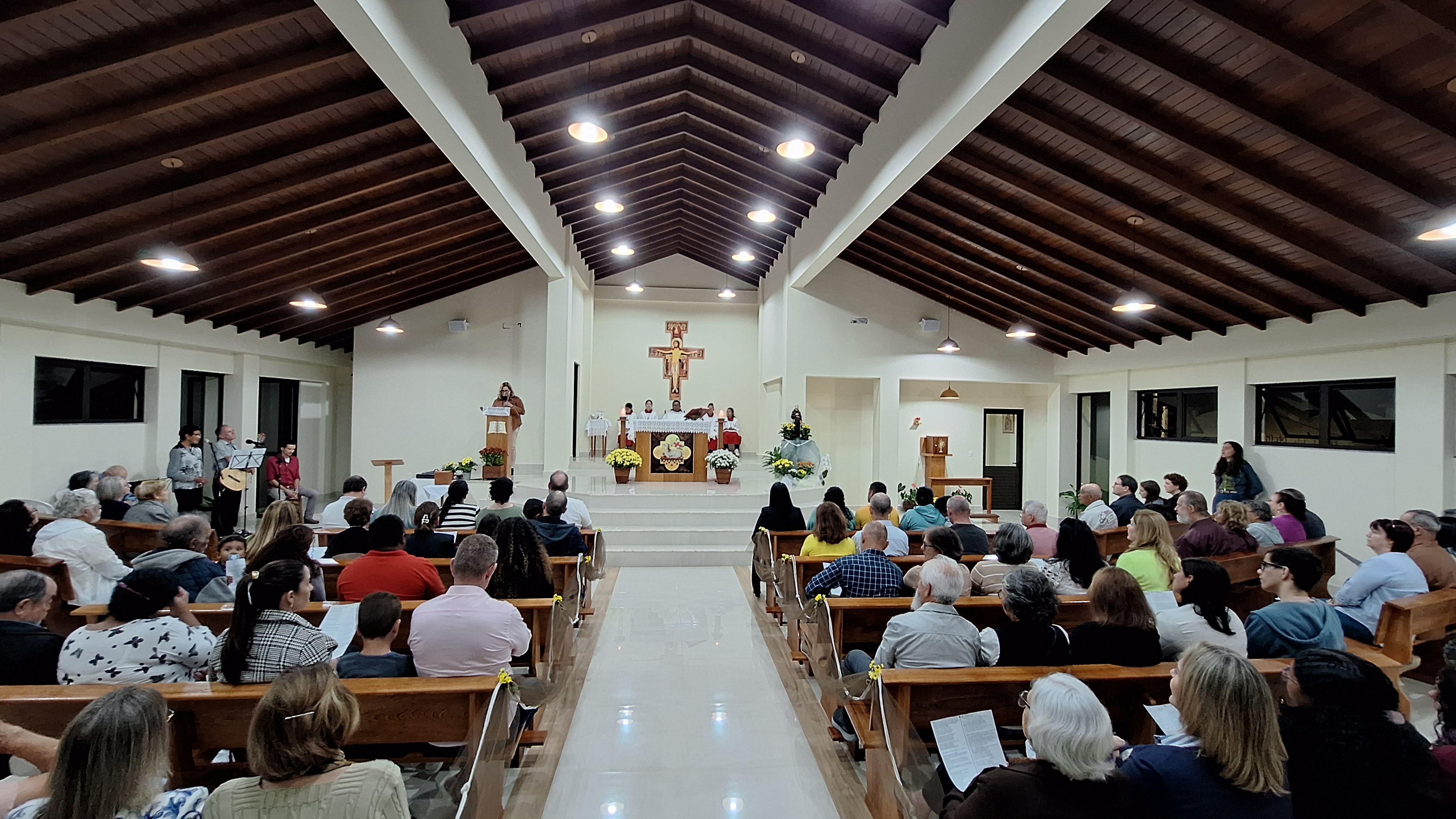 Comunidade católica do Córrego Grande festeja o padroeiro, São Francisco de Assis